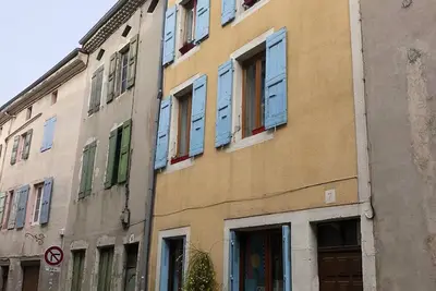 Image de Maison familiale en centre ville de Die (10 couchages dont 3 lits doubles).