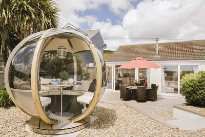 Image de * Nouvelle propriété * Beachside Home W / Pod & Garden, à quelques pas de la plage de Praa Sands