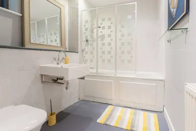 Image de Élégant moderne près du pont de Londres