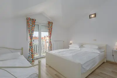 Image de Appartement d'une chambre avec air conditionné Umag (A-2523-c)