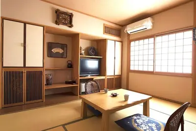 Image de JapaneseWestern style room with openair bath / Yufu Ōita