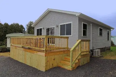 Image de Chalet confortable de 2 chambres / 1 salle de bain
