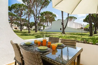 Image de Vilamouratenis Sunscape by SAPvillas