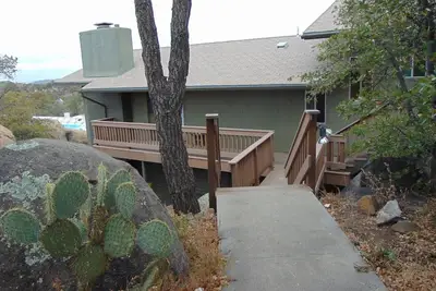 Image de Niché dans les rochers