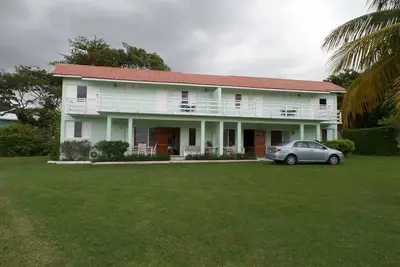 Image de Villa 3 Pieds Sur La Mer Avec Piscine