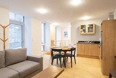 Image de Appartement 7 pers, Centre Cauterets, Parking, Wifi, Luge, Proche Pistes