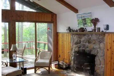 Image de Charmante cabine Adirondack sur le lac Regis