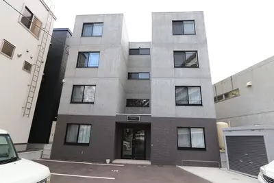 Image de 103 Les contreforts du mont Mt. Mt.