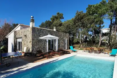 Image de Villa avec piscine et vue panoramique mer et montagne, Ă 10 minutes des plages