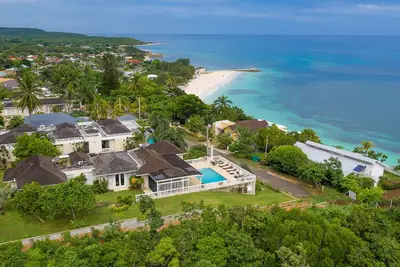 Image de Villa en nid d'abeille, Silver Sands