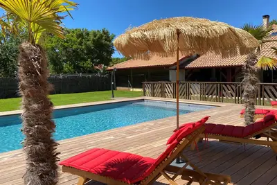 Image de Villa Valhalla Labenne - 400m de la plage avec grand piscine chauffée et sauna!