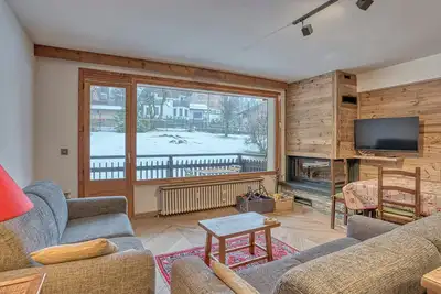 Image de Appartement rénove 2 chambres avec cheminée - Megève Centre