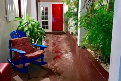 Image de The Red Door Deluxe Loft