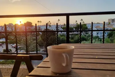 Image de appartement moderne et récemment rénové à Cabo Roig, plage à distance de marche