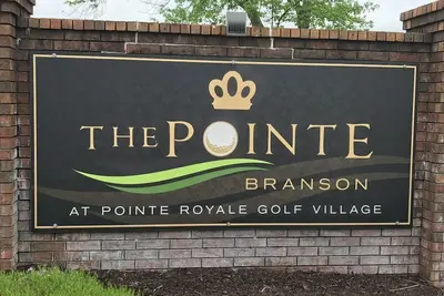 Image de Venez Visiter La Maison De Vacances À La Luxe Pointe Royale Gated Golf Community!