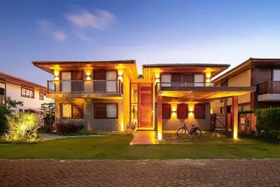 Image de Maison de luxe à Praia do Forte. Piscines naturelles en copropriété