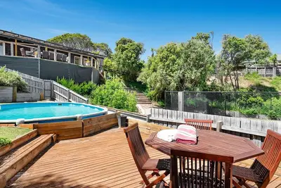 Image de Holiday Shacks - Willowdene - Family Beach Retreat avec piscine, spa et court de tennis