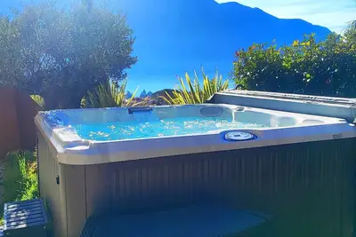 Image de Magic Garden-Pool & Jacuzzi et vue imprenable sur le lac de Côme
