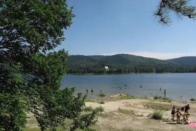 Image de Havre De Paix Au Bord D Un Magnifique Lac