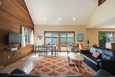 Image de Waterfront 4 Br 3Miles de Cedar Point et Sports Force