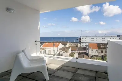 Market Place E 3br duplex (vue montagne & mer)