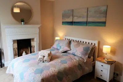 Image de Gens de mer, centre de Sidmouth, avec parking gratuit