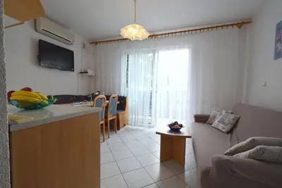 Image de Appartement de vacances Njivice pour 1 - 4 personnes avec 1 chambre à coucher - Appartement de vacan