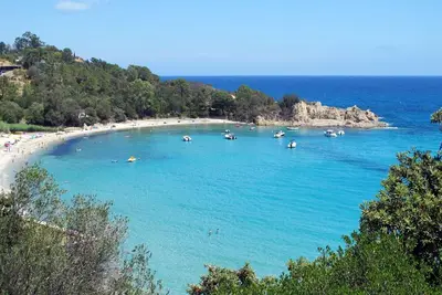 Image de Appartement dans une maison de vacances avec climatisation, Wifi, piscine, Tv, patio, animaux admis