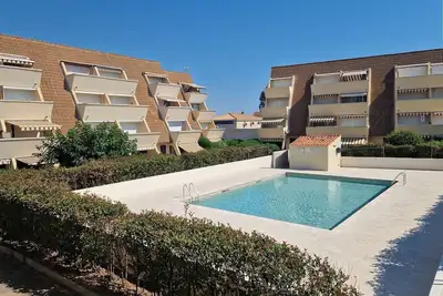 Image de Résidence fermée avec piscine et accès direct à la plage
