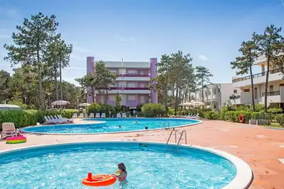 Image de Bel appartement pour 4 personnes avec piscine, climatisation, Tv et terrasse