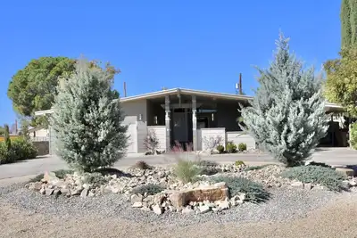 Image de Belle maison avec des équipements modernes