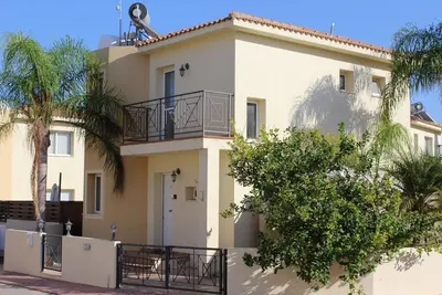 Villa confortable avec piscine privée chauffée à 5 min à pied de la mer