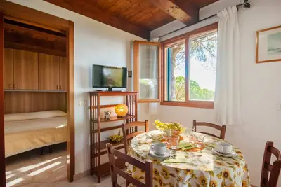 Image de Joli appartement dans une maison de vacances avec Wifi, Tv, terrasse, animaux admis et parking