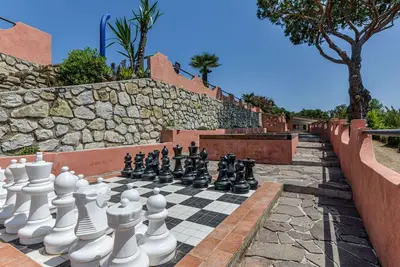 Agréable appartement pour 5 personnes avec piscine, Wifi, climatisation, terrasse et parking