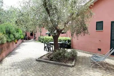 Image de Joli appartement pour 4 personnes avec Tv, terrasse et parking