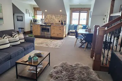 Image de Luxury Loft on Multi-Million 4 acre Estate in charming, Swiss town