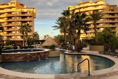 Image de ! Condo Plus Proche De La Plage! Vues incroyables! 2br / 2ba @Bella Sirena Maybe Dauphins