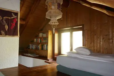 Image de Belle maison de vacances privée avec Wifi, Tv, terrasse, animaux admis et parking