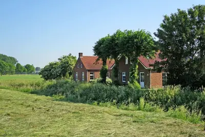 Image de Bel appartement dans une maison de vacances avec Wifi, Tv, terrasse et animaux admis