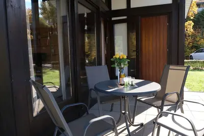 Image de Confortable appartement dans une maison de vacances avec piscine, Tv, terrasse et parking