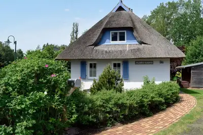 Image de Merveilleuse maison de vacances privée pour 4 personnes avec Wifi, Tv, terrasse et parking