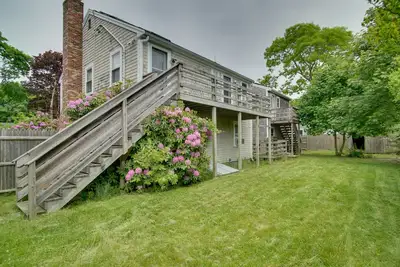 Image de Nouveau! Maison familiale à Falmouth; Marchez jusqu'à la plage!