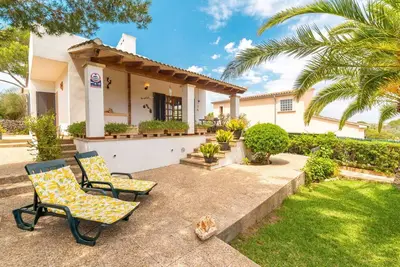 Image de Magnifique maison de vacances privée pour 5 personnes avec climatisation, Tv et terrasse