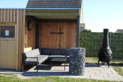 Image de Maison de vacances confortable Ă Julianadorp Strandslag