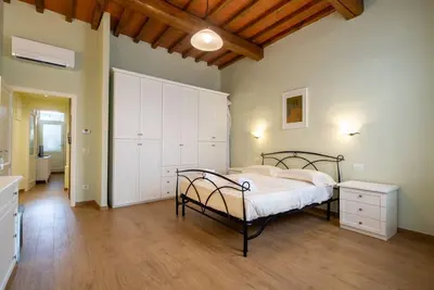 Image de A welcoming apartment in the heart of the Oltrarno by Mmega