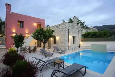 Image de Villa Hawk, l'essence de la nature! Près de plages incroyables!
