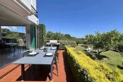 Image de 20 - Rdc avec vue mer et jardin à El Bosque de la Mairena, Ojen