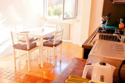 Image de Appartement + parking privé à 30 mètres du F. S
