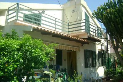 Image de Villa Gina sur le front de mer d'Avola