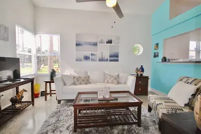 Image de Lake Davis Art Deco Cottage